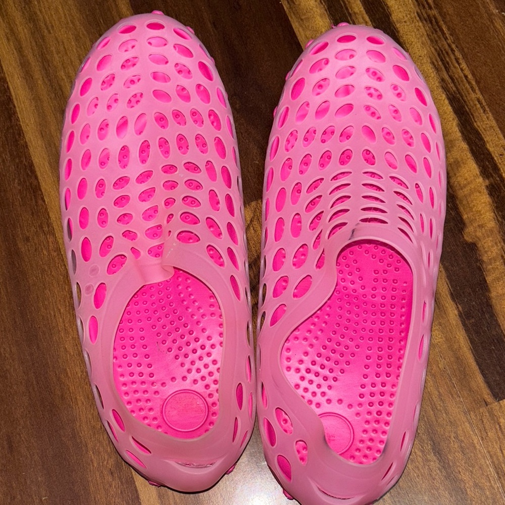 Vibrant Pink Perforated Sandals with Slip-On Design